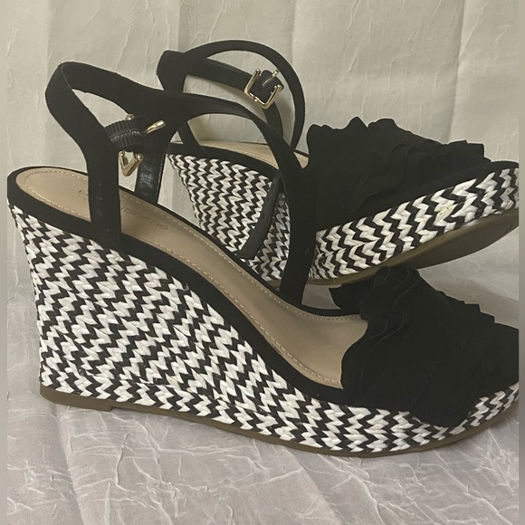 Liz Claiborne - LC Munster Wedge (NWOT) - Picture 6 of 7